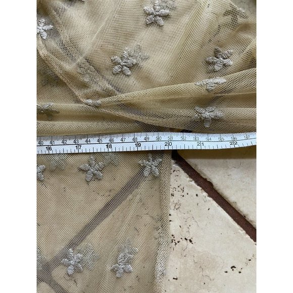 Anthropologie RYU Embroidered Top Sm Scalloped BOHO Bell Sleeve Overlay Blouse - Picture 8 of 9